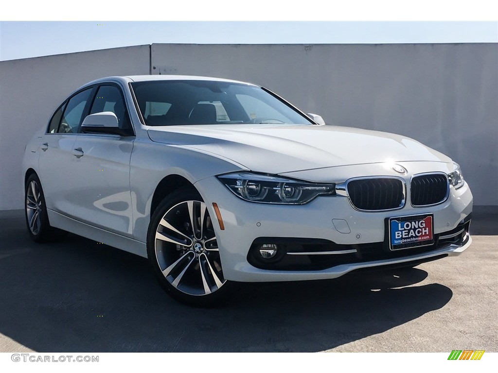 2018 3 Series 330i Sedan - Alpine White / Black photo #11