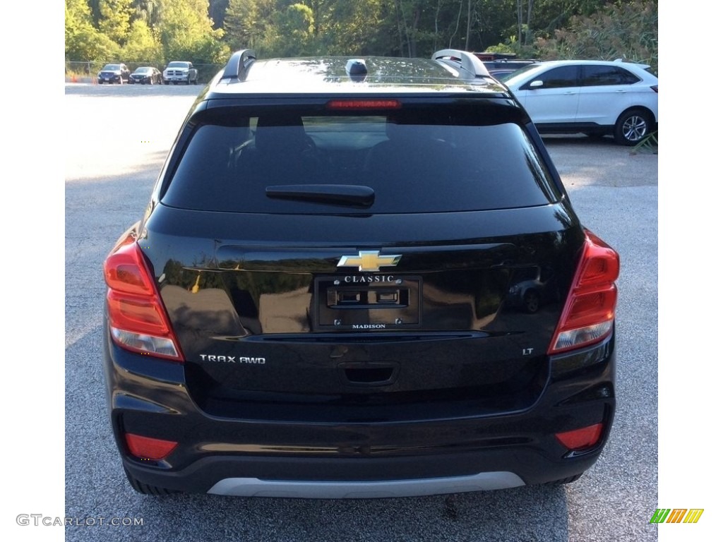 2019 Trax LT AWD - Mosaic Black Metallic / Jet Black photo #5