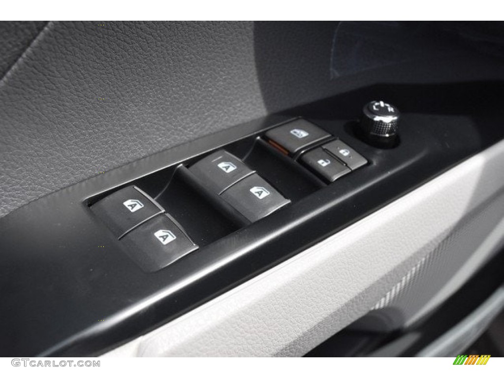 2019 Camry LE - Predawn Gray Mica / Ash photo #24