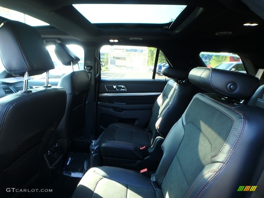 2018 Explorer XLT 4WD - Blue Metallic / Ebony Black photo #12
