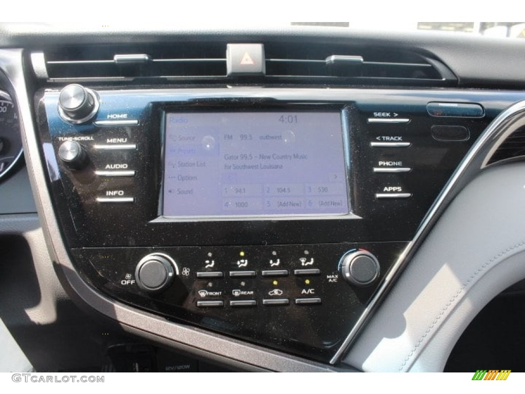 2018 Camry LE - Celestial Silver Metallic / Ash photo #16