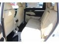 Blizzard White Pearl - Highlander XLE Photo No. 25