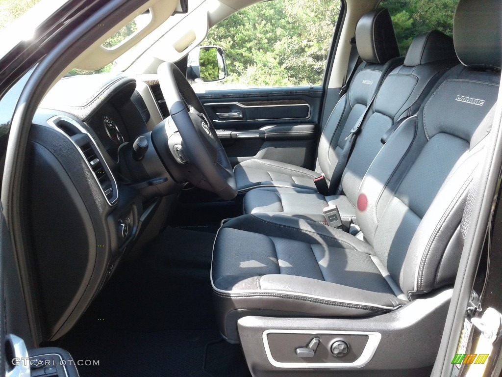 2019 1500 Laramie Crew Cab 4x4 - Diamond Black Crystal Pearl / Black photo #10