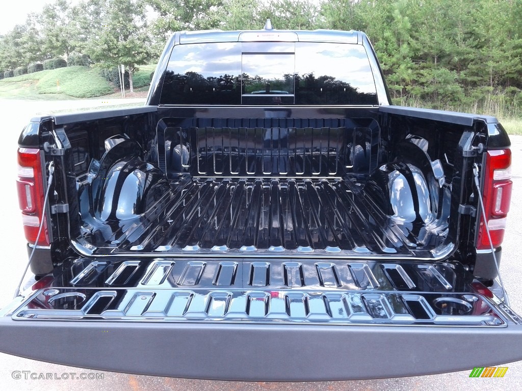 2019 1500 Laramie Crew Cab 4x4 - Diamond Black Crystal Pearl / Black photo #13