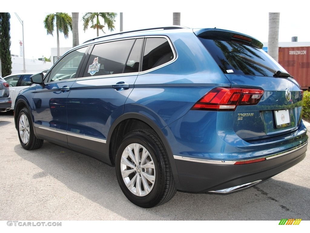 2018 Tiguan SE - Silk Blue Metallic / Titan Black photo #7