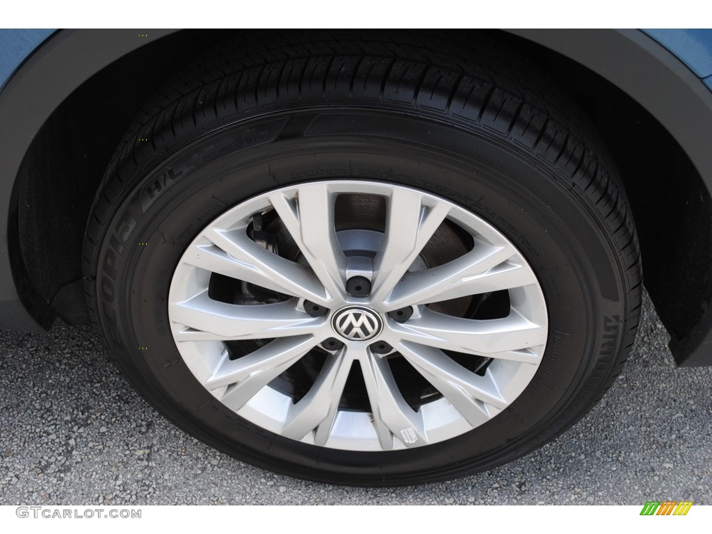 2018 Tiguan SE - Silk Blue Metallic / Titan Black photo #10