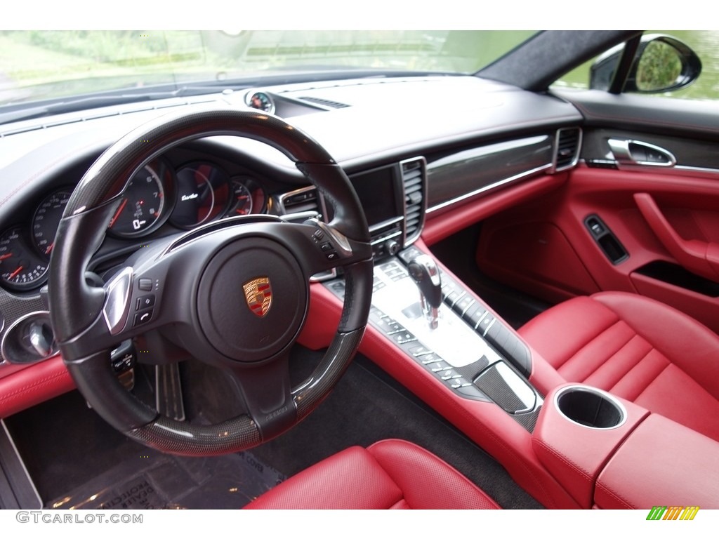 2016 Porsche Panamera Turbo Black/Carrera Red Dashboard Photo #129547271