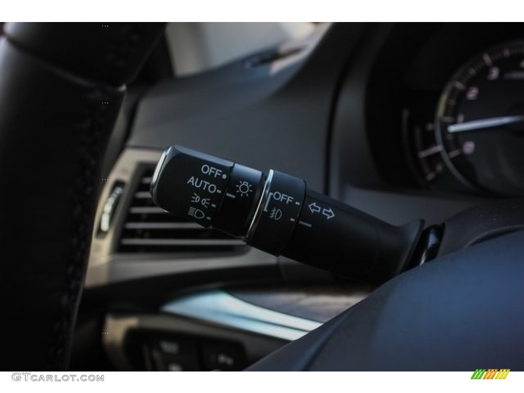 2019 Acura MDX Standard MDX Model Controls Photo #129552992