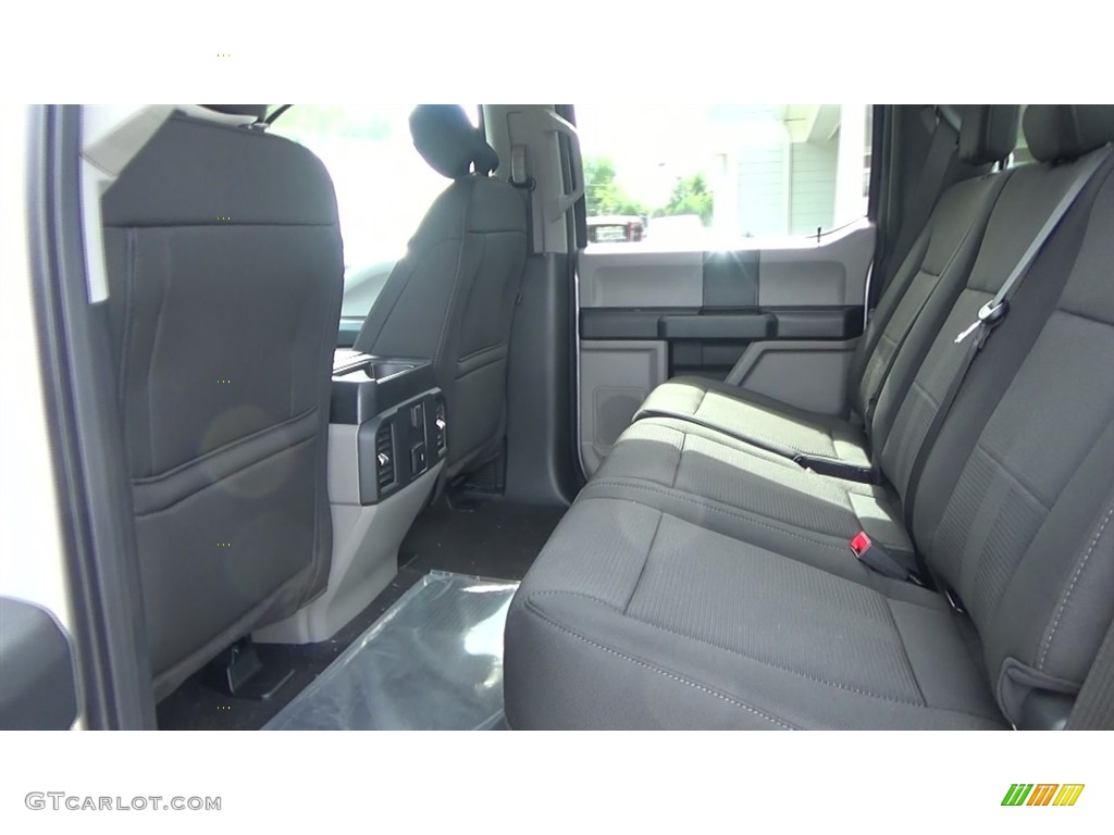 2018 F150 STX SuperCrew 4x4 - Ingot Silver / Earth Gray photo #17