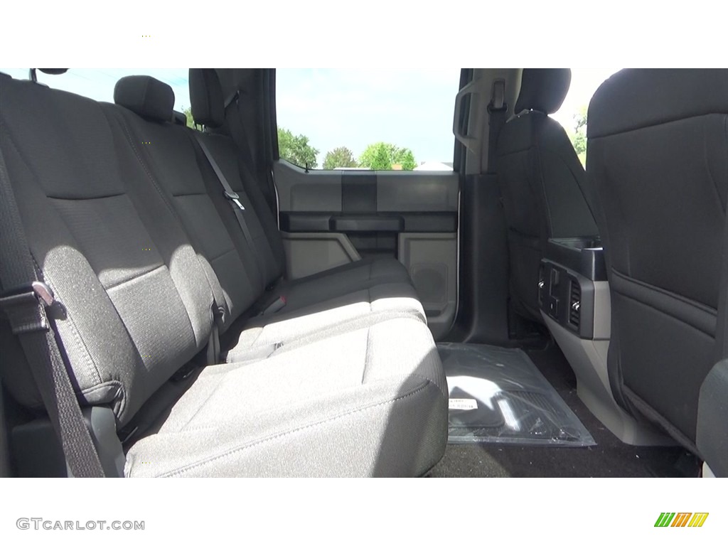 2018 F150 STX SuperCrew 4x4 - Ingot Silver / Earth Gray photo #22