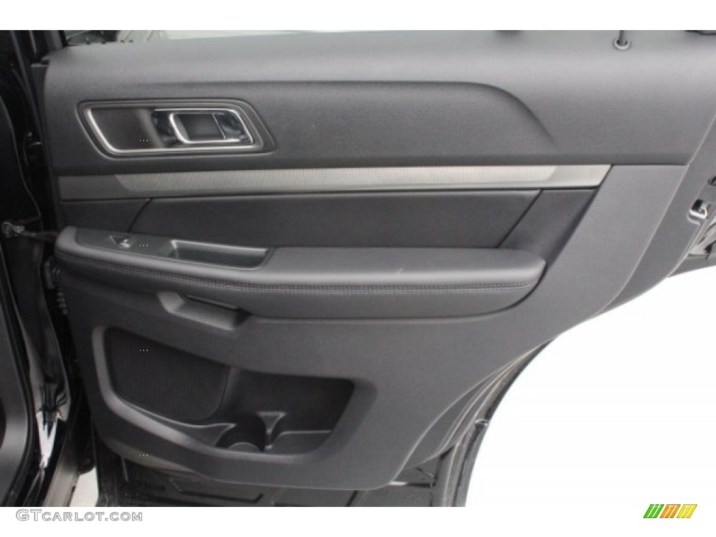 2018 Explorer XLT - Shadow Black / Ebony Black photo #30