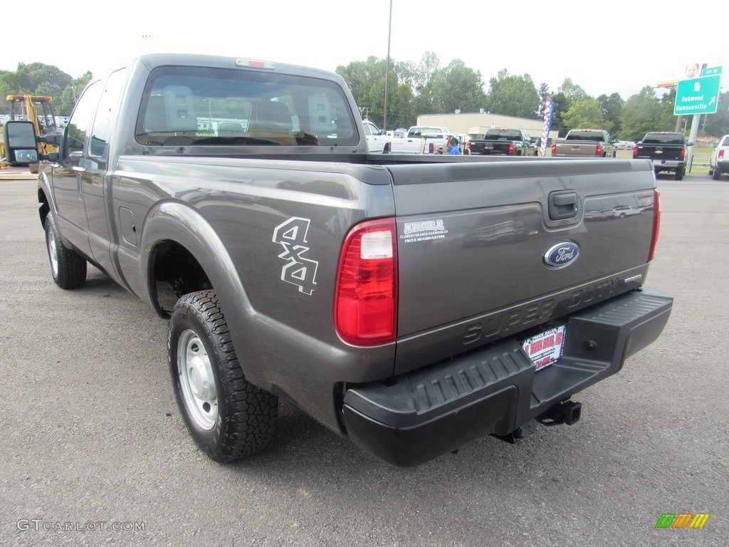 2015 F250 Super Duty XL Super Cab 4x4 - Ingot Silver / Steel photo #3