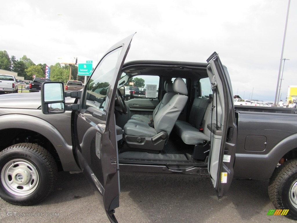 2015 F250 Super Duty XL Super Cab 4x4 - Ingot Silver / Steel photo #22