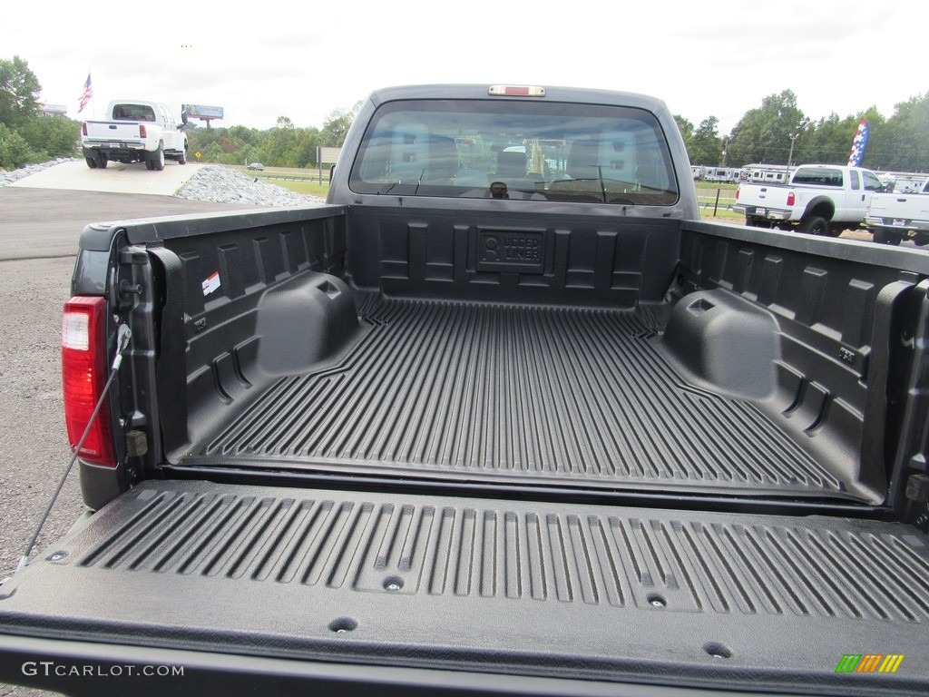 2015 F250 Super Duty XL Super Cab 4x4 - Ingot Silver / Steel photo #30