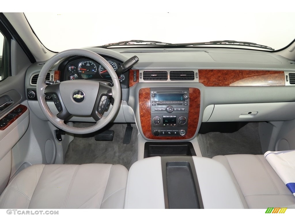 2010 Tahoe LT 4x4 - Sheer Silver Metallic / Light Titanium/Dark Titanium photo #15
