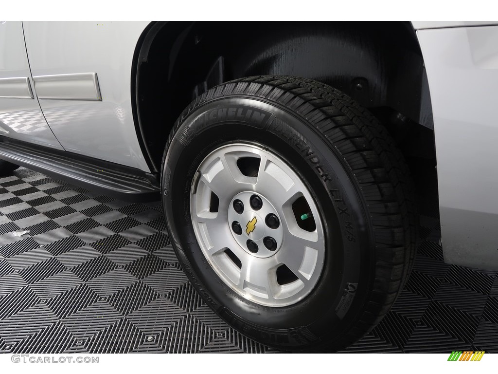 2010 Tahoe LT 4x4 - Sheer Silver Metallic / Light Titanium/Dark Titanium photo #28