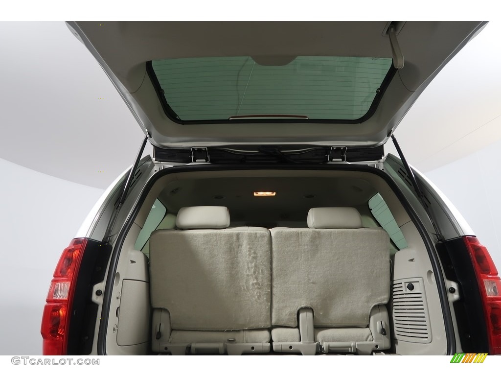 2010 Tahoe LT 4x4 - Sheer Silver Metallic / Light Titanium/Dark Titanium photo #31