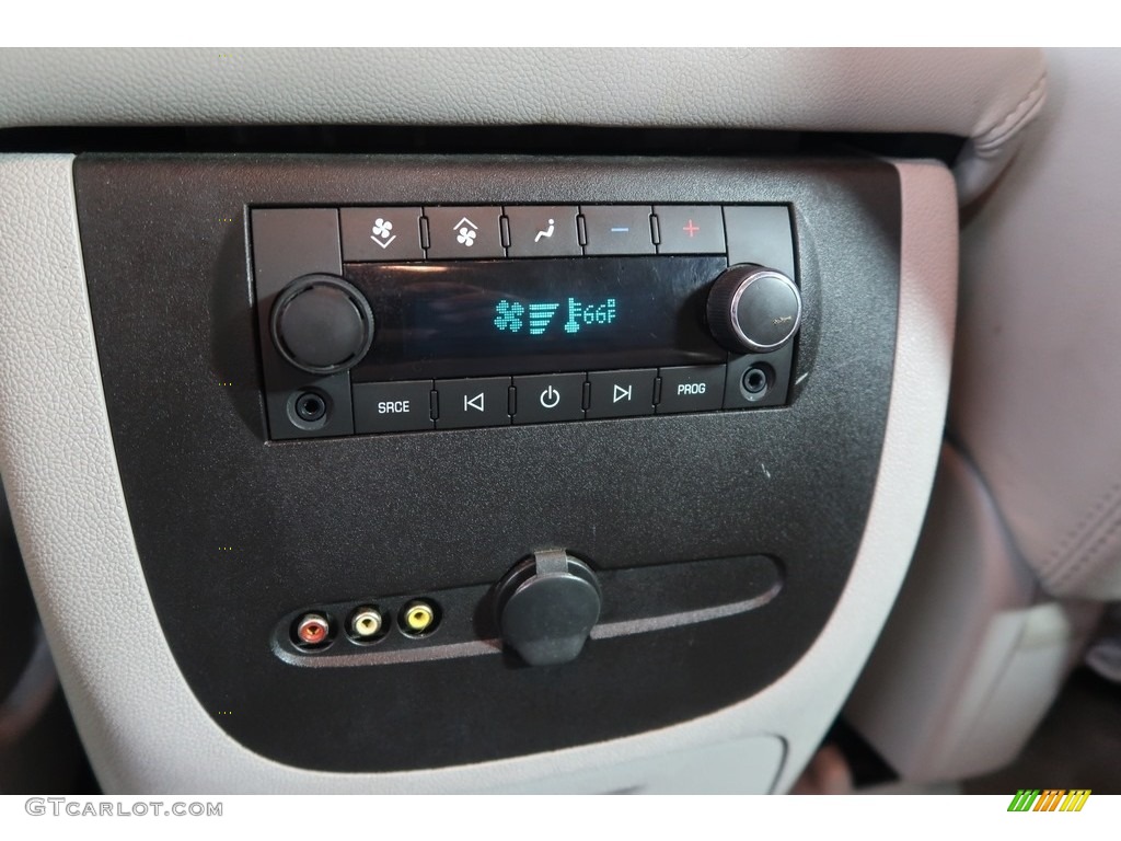 2010 Tahoe LT 4x4 - Sheer Silver Metallic / Light Titanium/Dark Titanium photo #40