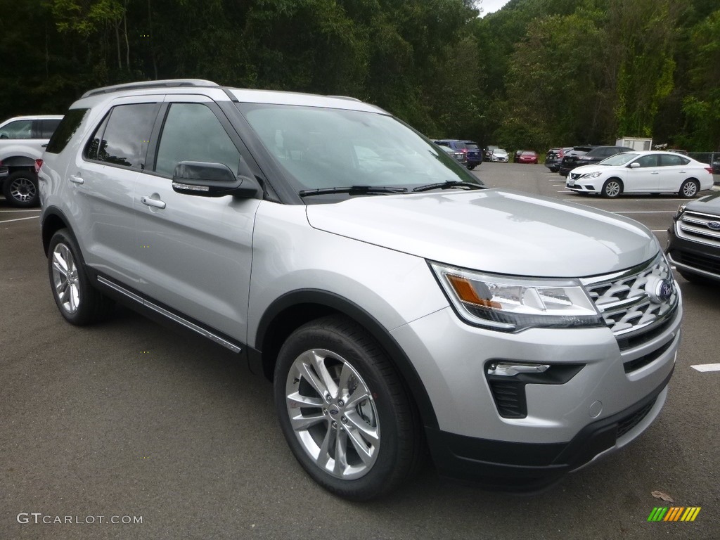 2018 Explorer XLT 4WD - Ingot Silver / Ebony Black photo #3