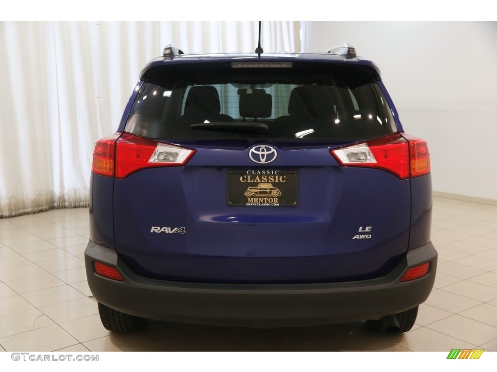 2015 RAV4 LE - Blue Crush Metallic / Black photo #17