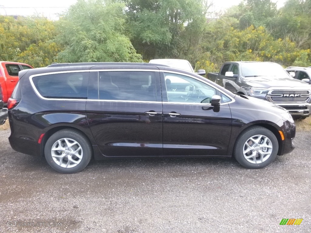 2019 Pacifica Touring Plus - Dark Cordovan Pearl / Black/Alloy photo #3