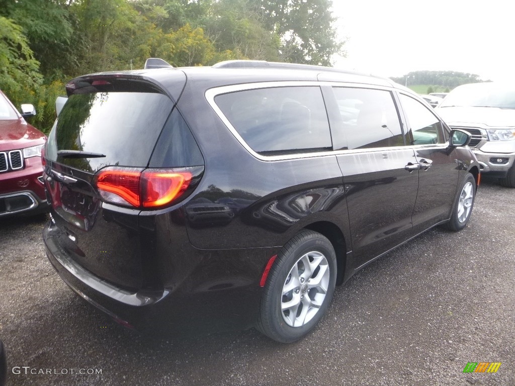 2019 Pacifica Touring Plus - Dark Cordovan Pearl / Black/Alloy photo #4