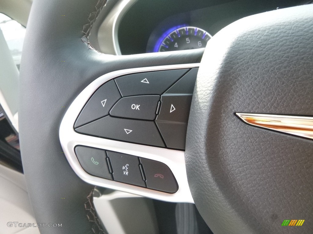2019 Pacifica Touring Plus - Dark Cordovan Pearl / Black/Alloy photo #20