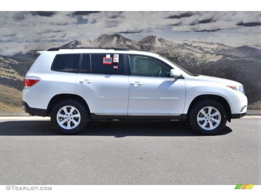 2011 Highlander V6 4WD - Blizzard White Pearl / Sand Beige photo #2