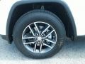 Bright White - Grand Cherokee Laredo Photo No. 20