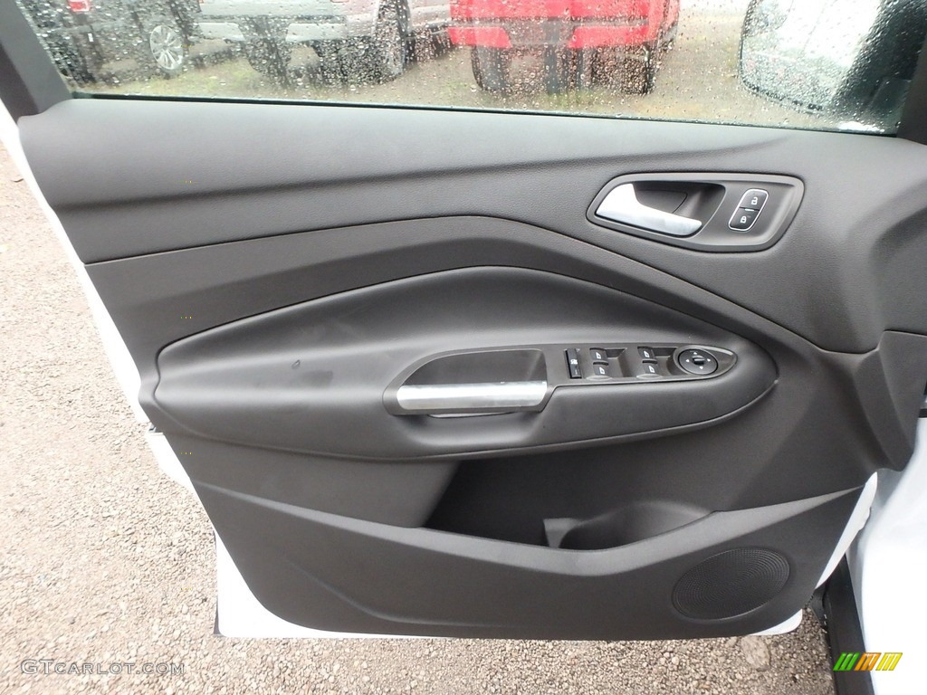 2018 Ford Escape SE 4WD Charcoal Black Door Panel Photo #129573174