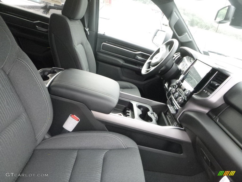2019 1500 Big Horn Crew Cab 4x4 - Bright White / Black/Diesel Gray photo #10