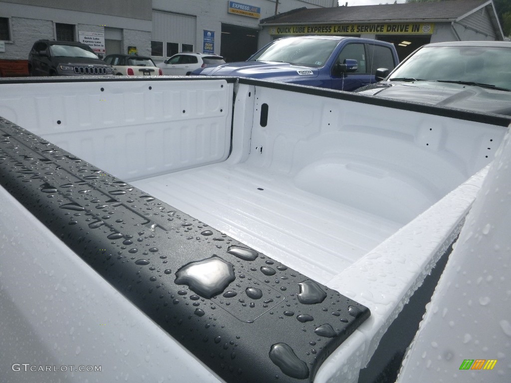 2019 1500 Big Horn Crew Cab 4x4 - Bright White / Black/Diesel Gray photo #13