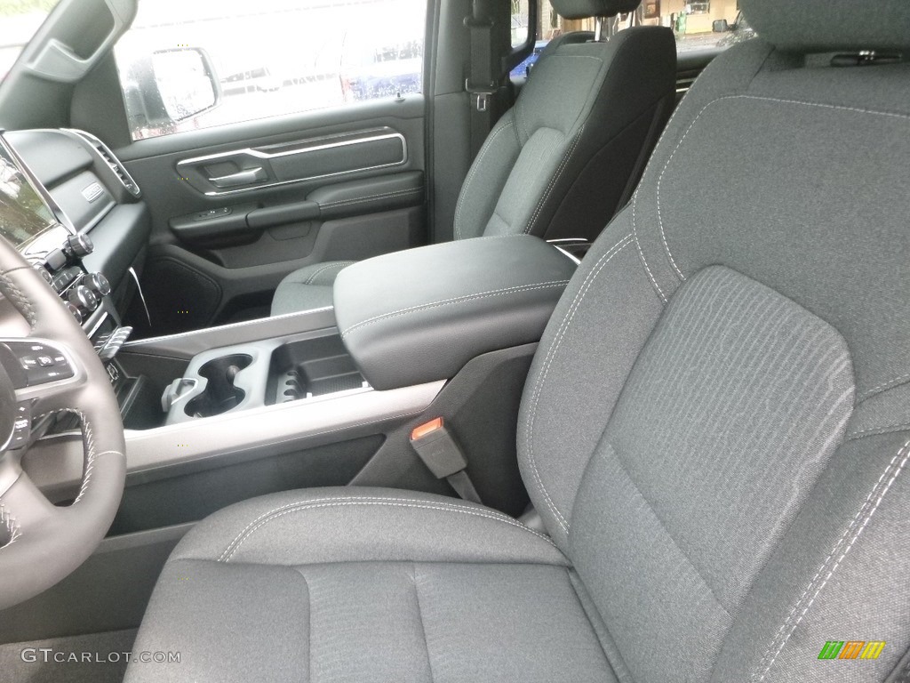 2019 1500 Big Horn Crew Cab 4x4 - Bright White / Black/Diesel Gray photo #16