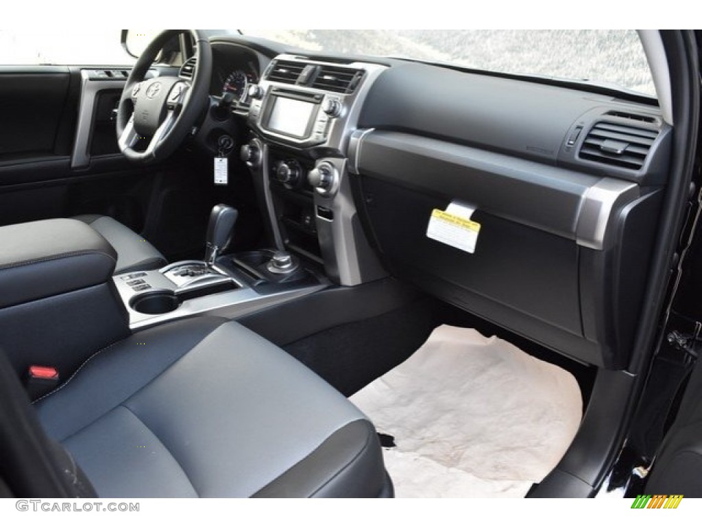 2019 Toyota 4Runner SR5 4x4 Graphite Dashboard Photo #129575991