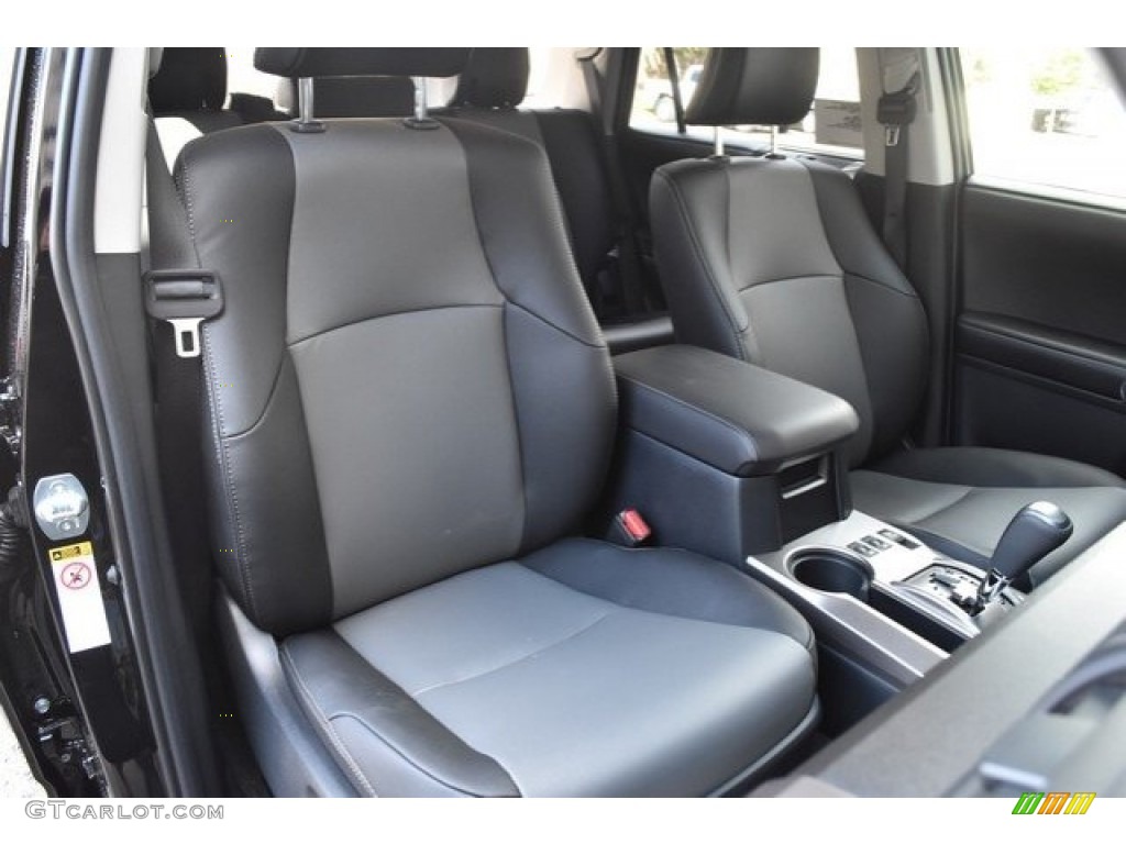 Graphite Interior 2019 Toyota 4Runner SR5 4x4 Photo #129576036