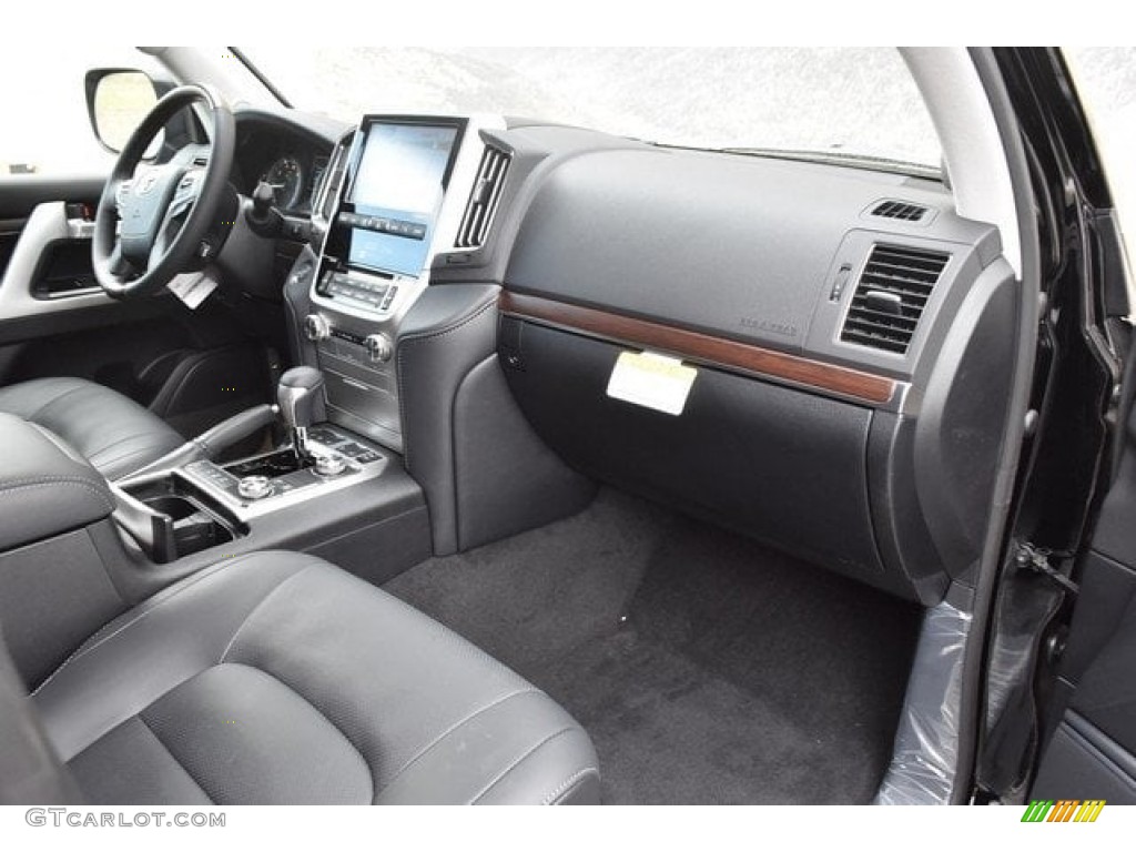 2019 Toyota Land Cruiser 4WD Black Dashboard Photo #129581064