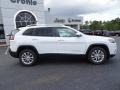 2019 Bright White Jeep Cherokee Latitude  photo #9