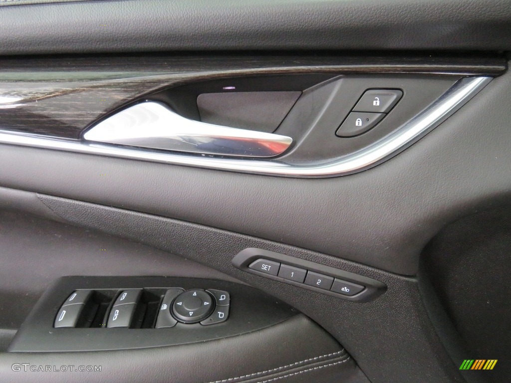 2018 Buick LaCrosse Essence Ebony Door Panel Photo #129582015
