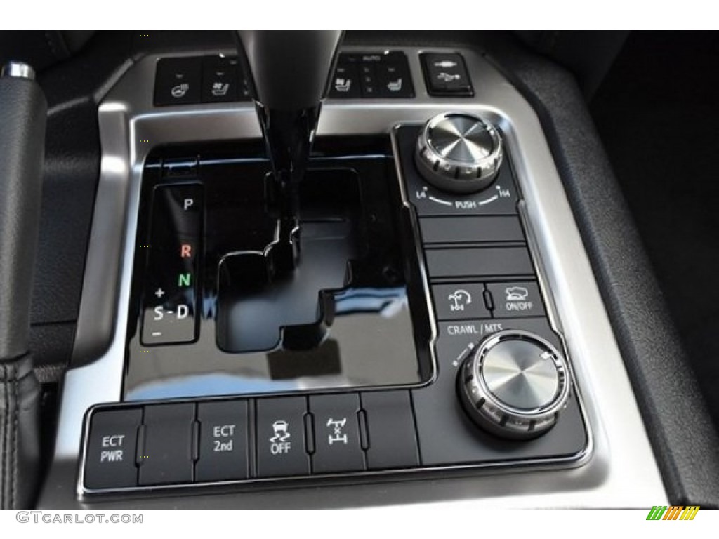 2019 Toyota Land Cruiser 4WD Controls Photo #129582339