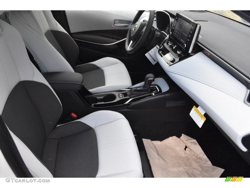 Moonstone Interior 2019 Toyota Corolla Hatchback Se Photo