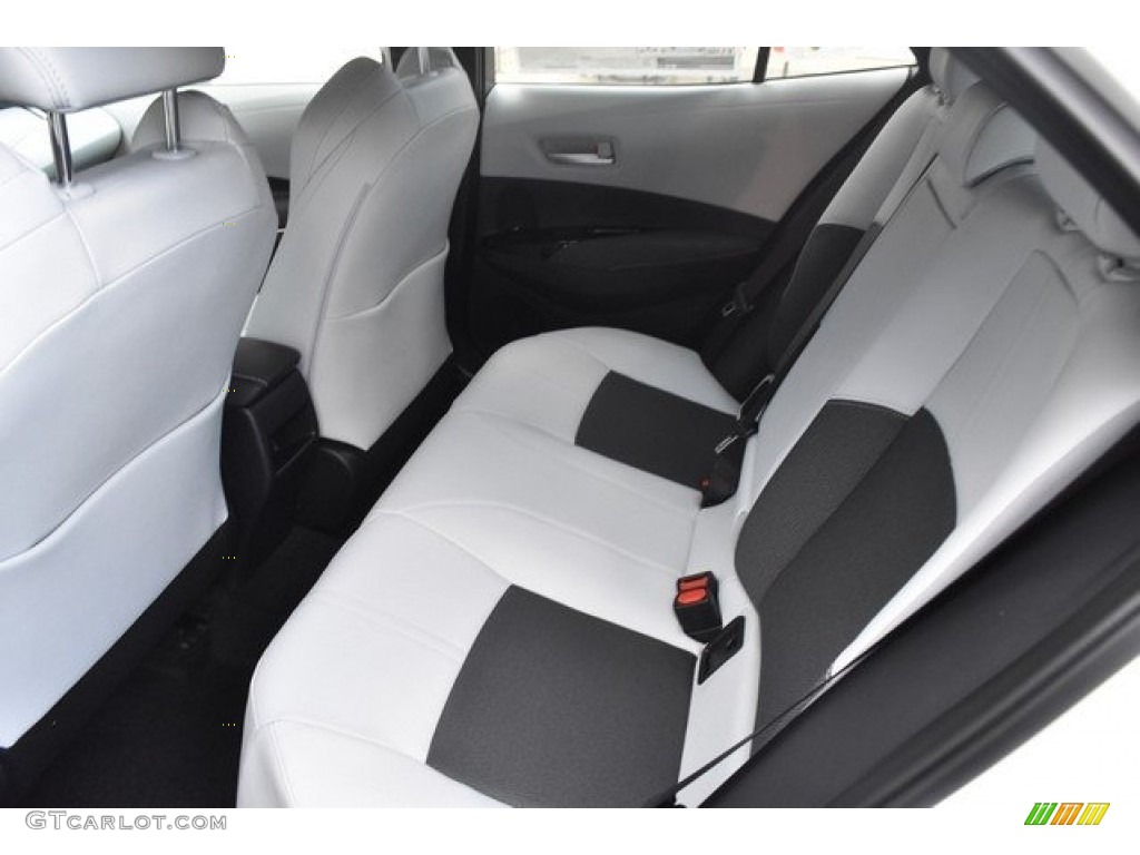 Moonstone Interior 2019 Toyota Corolla Hatchback SE Photo #129582735