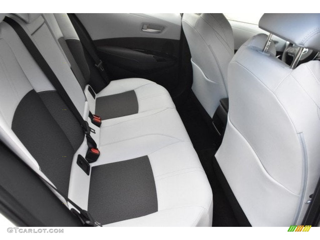 2019 Toyota Corolla Hatchback SE Rear Seat Photo #129582792