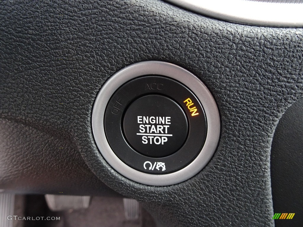 2019 Dodge Charger SXT Controls Photo #129583443