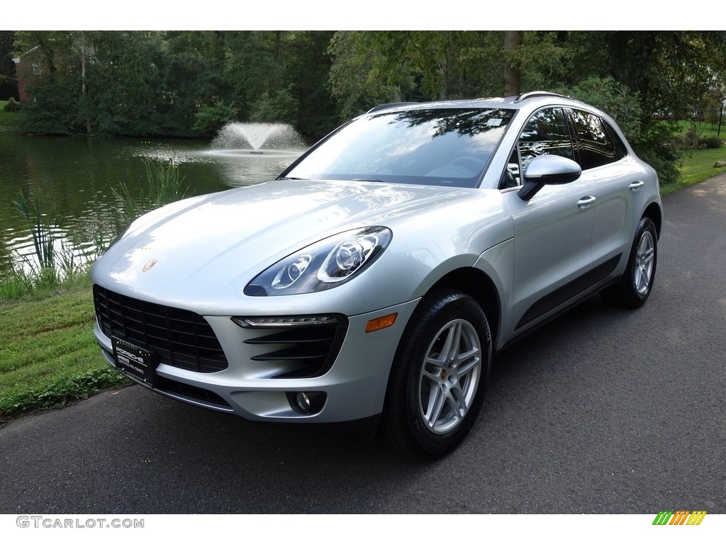 2018 Macan  - Rhodium Silver Metallic / Black photo #1