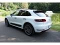 White - Macan Turbo Photo No. 6