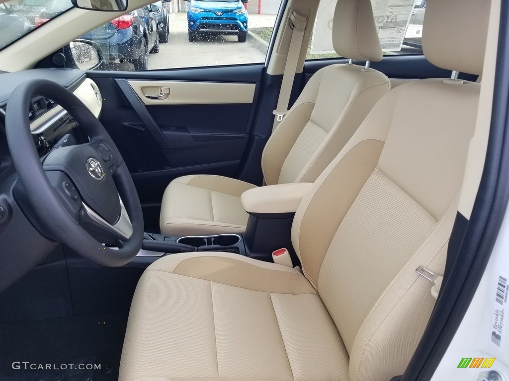2019 Toyota Corolla LE Front Seat Photo #129586362
