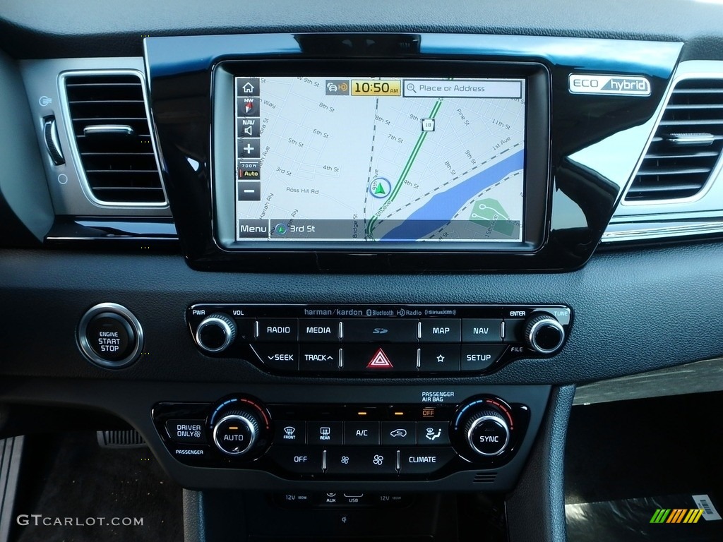 2019 Kia Niro Touring Hybrid Navigation Photos
