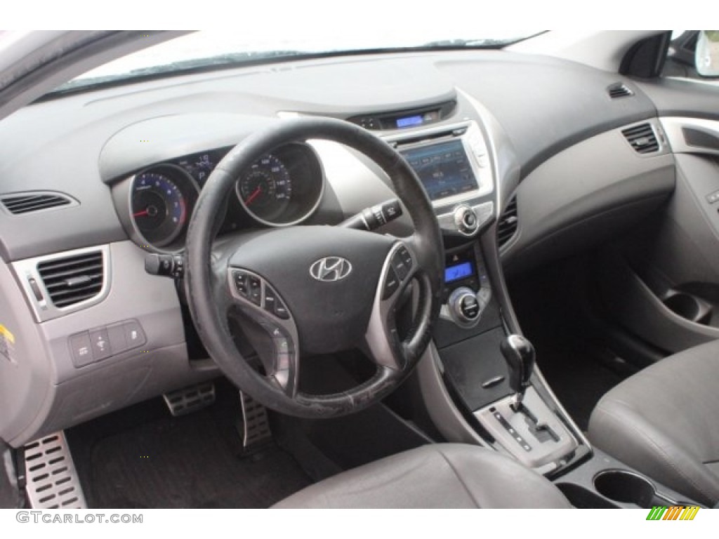 2013 Elantra Coupe SE - Monaco White / Gray photo #15