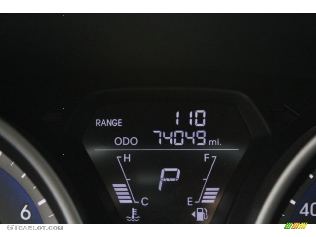 2013 Elantra Coupe SE - Monaco White / Gray photo #26