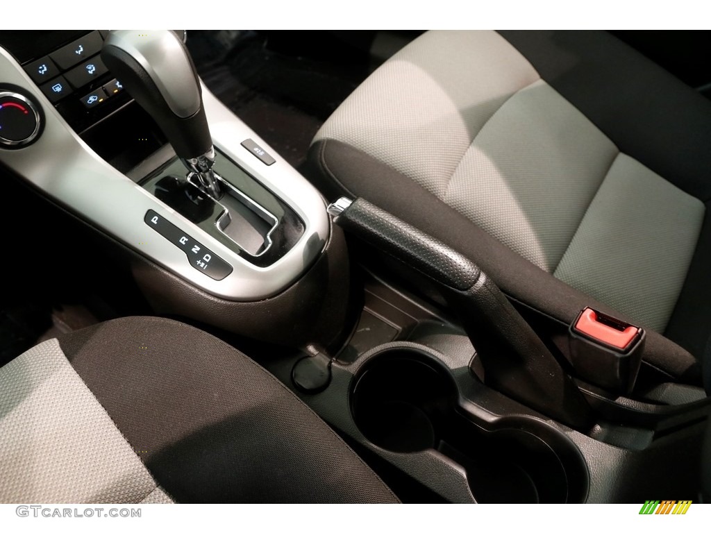 2016 Cruze Limited LS - Blue Ray Metallic / Jet Black/Medium Titanium photo #10